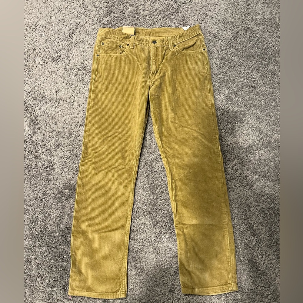 Levi’s Corduroy Straight Leg Pant 33x30